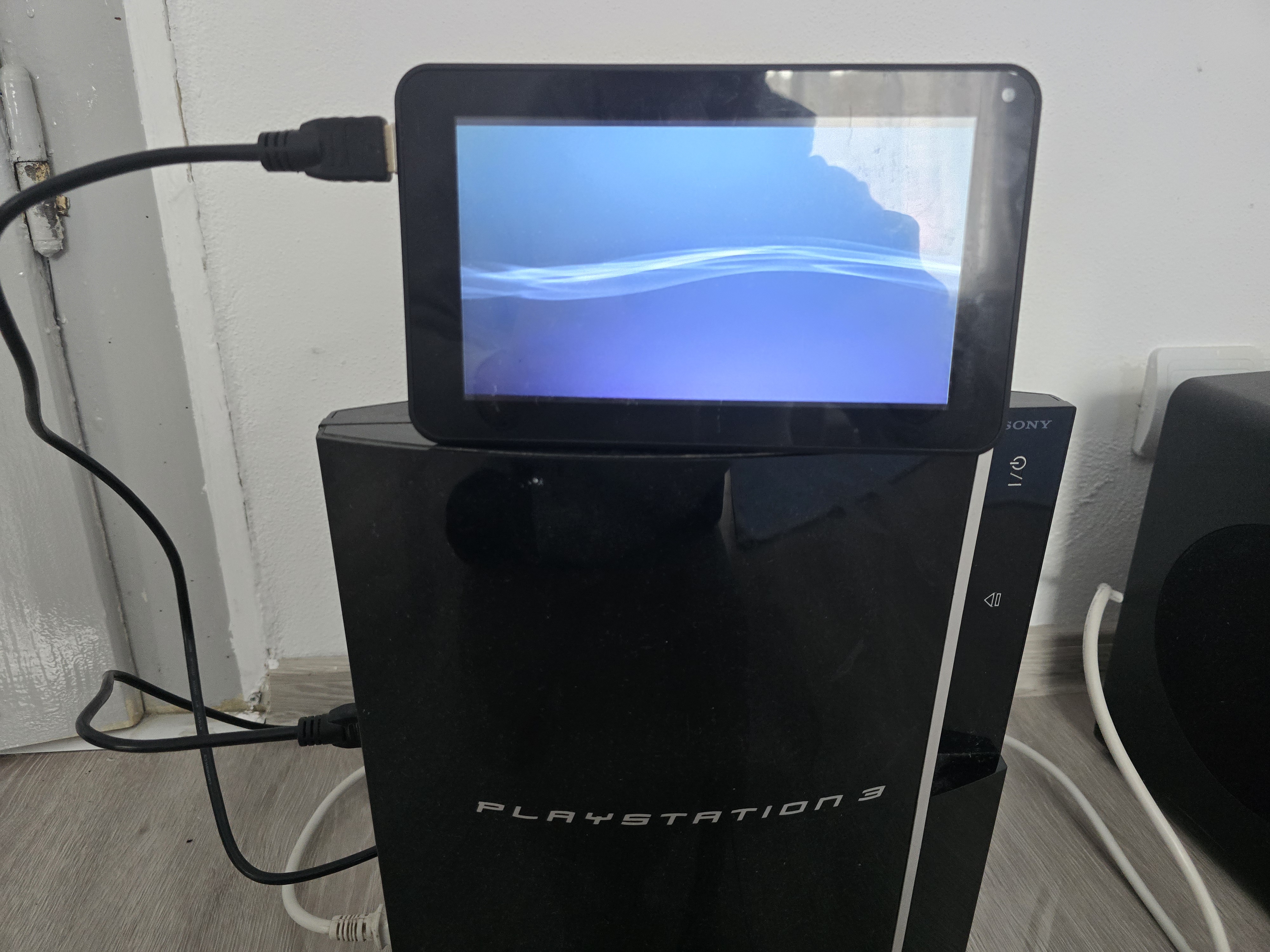 Old Android Tablet to Portable HDMI Screen Project